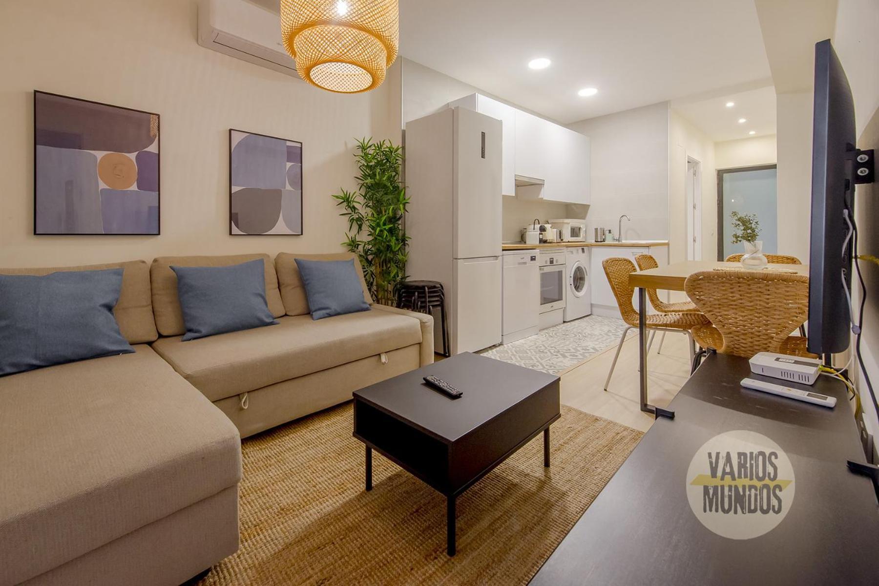 Downtown&New Apt Para 9Pax En La Plaza De Chueca Madrid Exterior photo